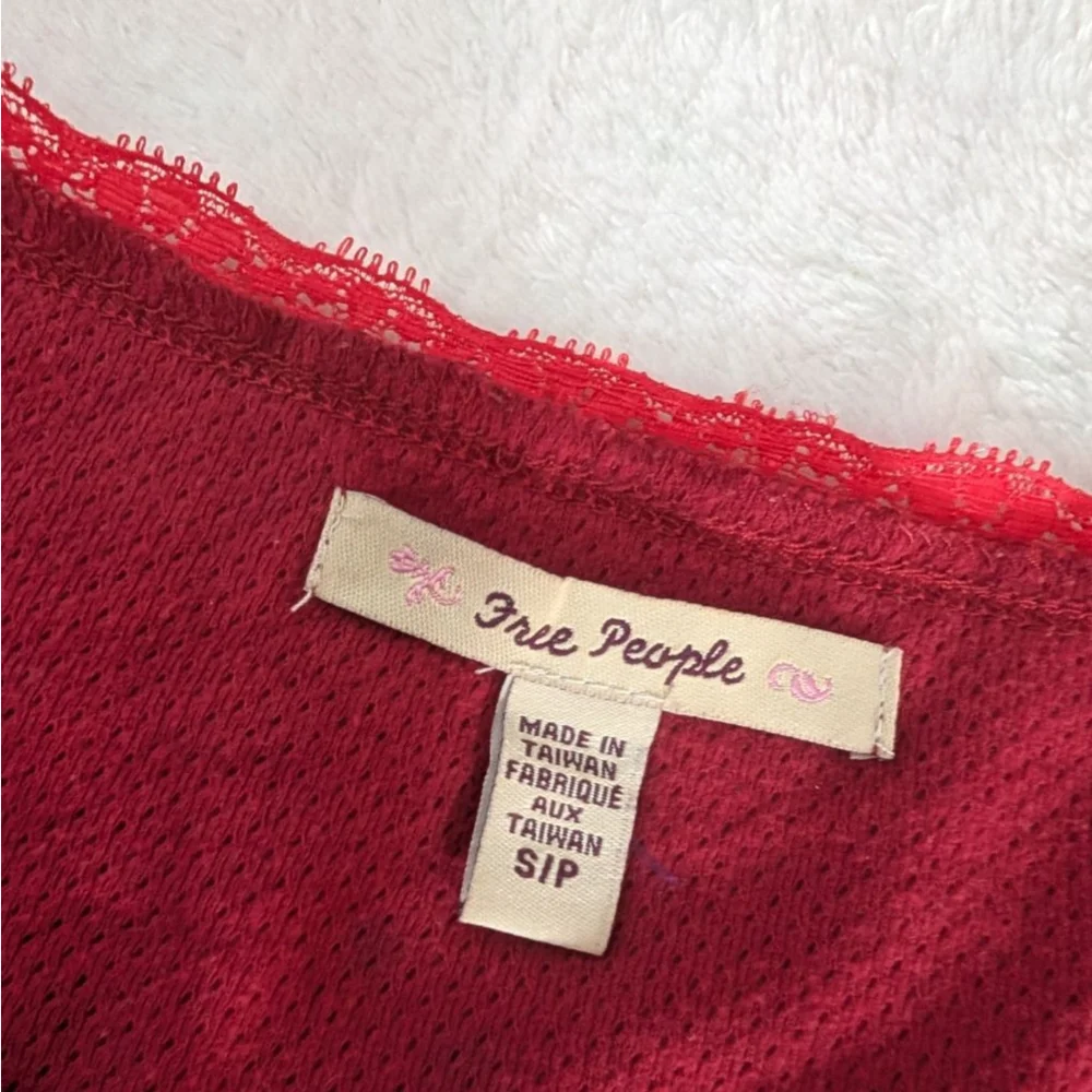 Free People label free